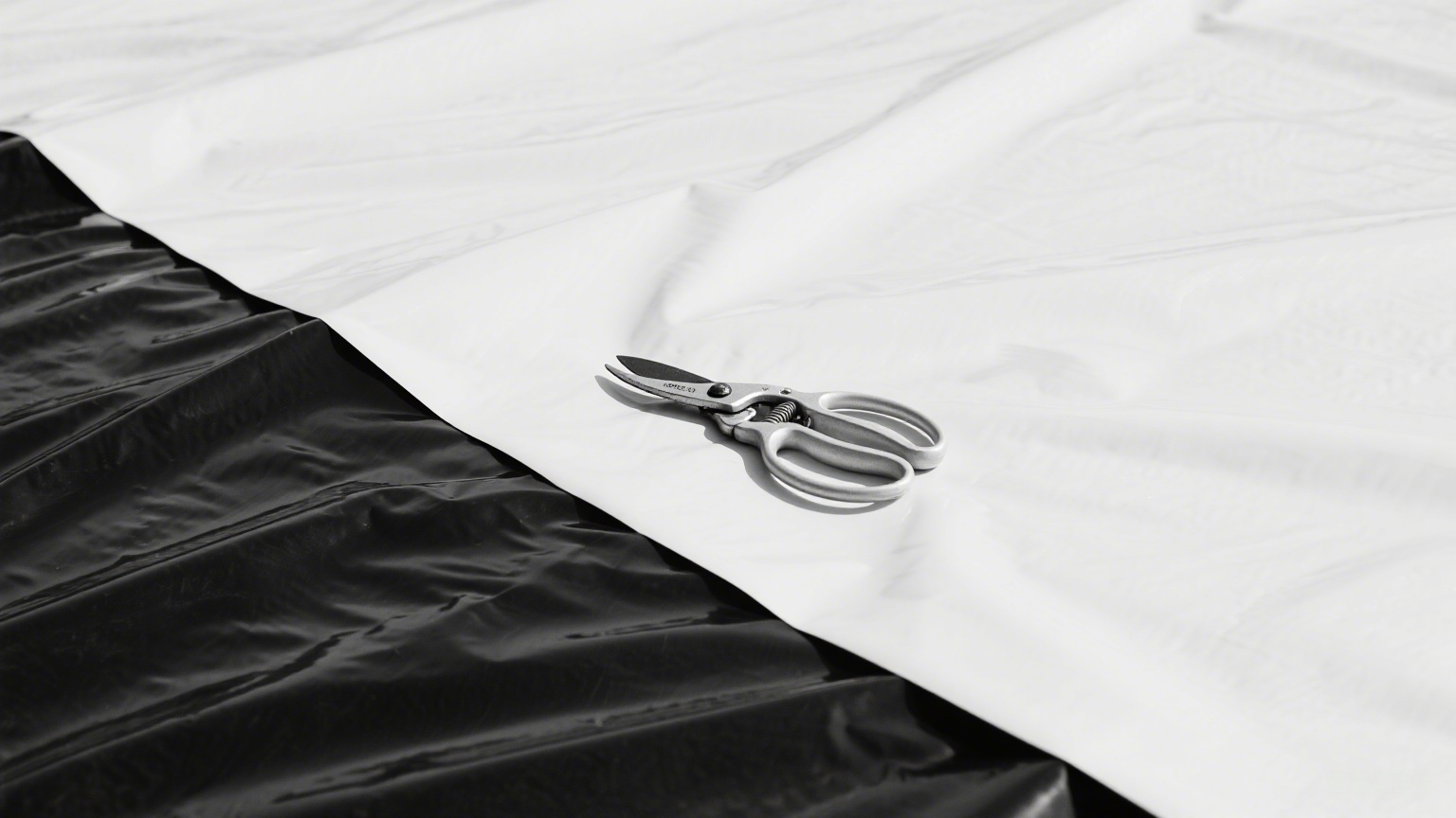 Black and White Mulch Film 3 black and white mulch 12